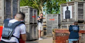 Ga de strijd aan met een lasergun Daag elkaar uit voor een potje lasergamen! Foto: UP Events
