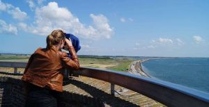 Over de foto: Geniet van de prachtige natuur en mooie uitzichten in Zeeland. Foto: Redactie DagjeWeg.NL. Geniet van de prachtige natuur en mooie uitzichten in Zeeland. Foto: Redactie DagjeWeg.NL.