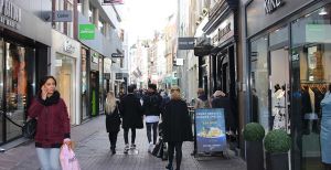 Over de foto: Kom een dagje winkelen in Den Haag. Foto: Redactie DagjeWeg.NL. Kom een dagje winkelen in Den Haag. Foto: Redactie DagjeWeg.NL.