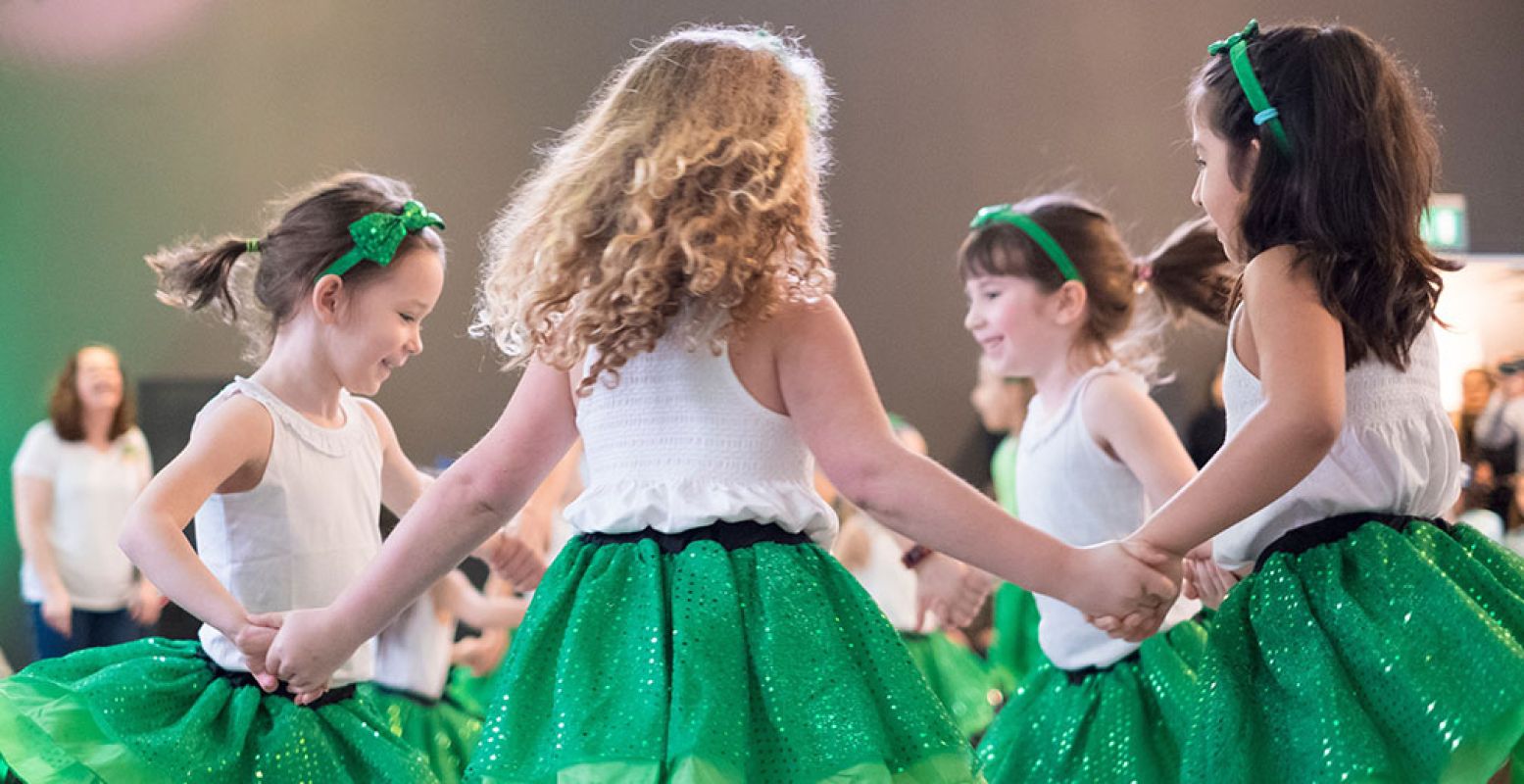 In Amsterdam is het hele weekend Saint Patrick's Day Festival. Met muziek, concerten, een boeiend gesprek over de Brexit en op 17 maart zelf een familiedag vol workshops, muziek, dans en animatie. Foto: Hans van der Woerd