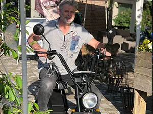 Huur een elektrische chopper. Foto: E-scooter Vaassen