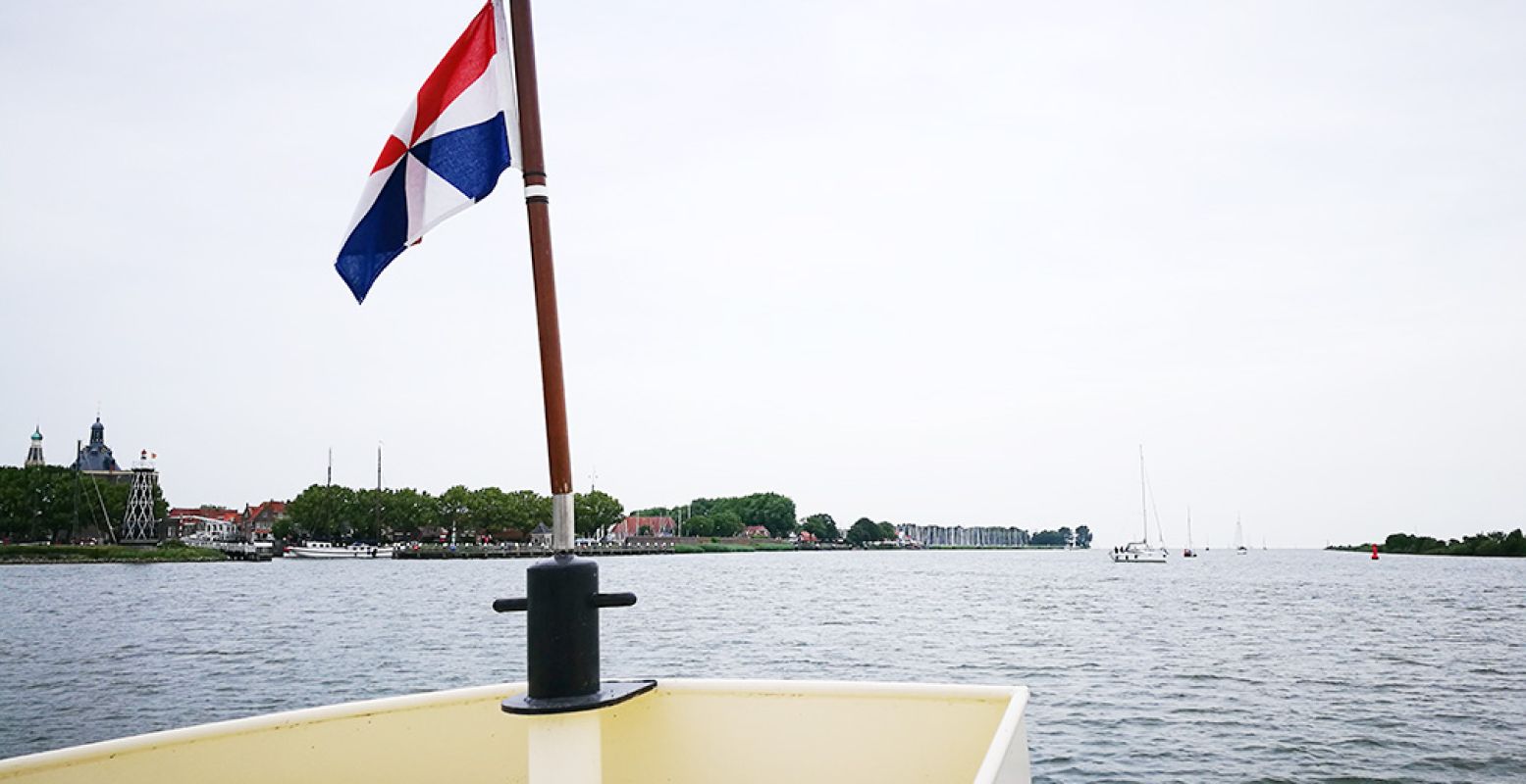 Een beleving op zich: de prachtige vaartocht van en naar het buitenmuseum. Foto: DagjeWeg.NL.