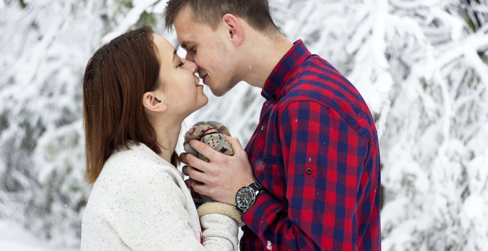 Een romantisch dagje uit je liefje in de koude dagen. Foto:  Pexels.com 