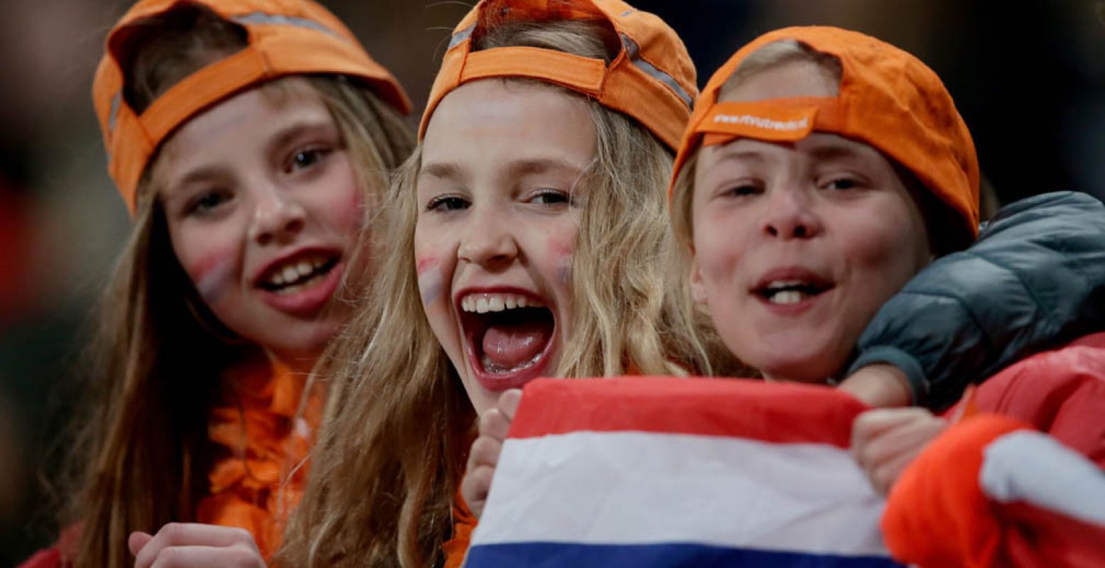 Moedig de OranjeLeeuwinnen aan! Foto: KNVB Media
