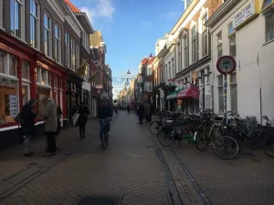 De leukste winkelstraat van Nederland. Foto: DagjeWeg.NL.