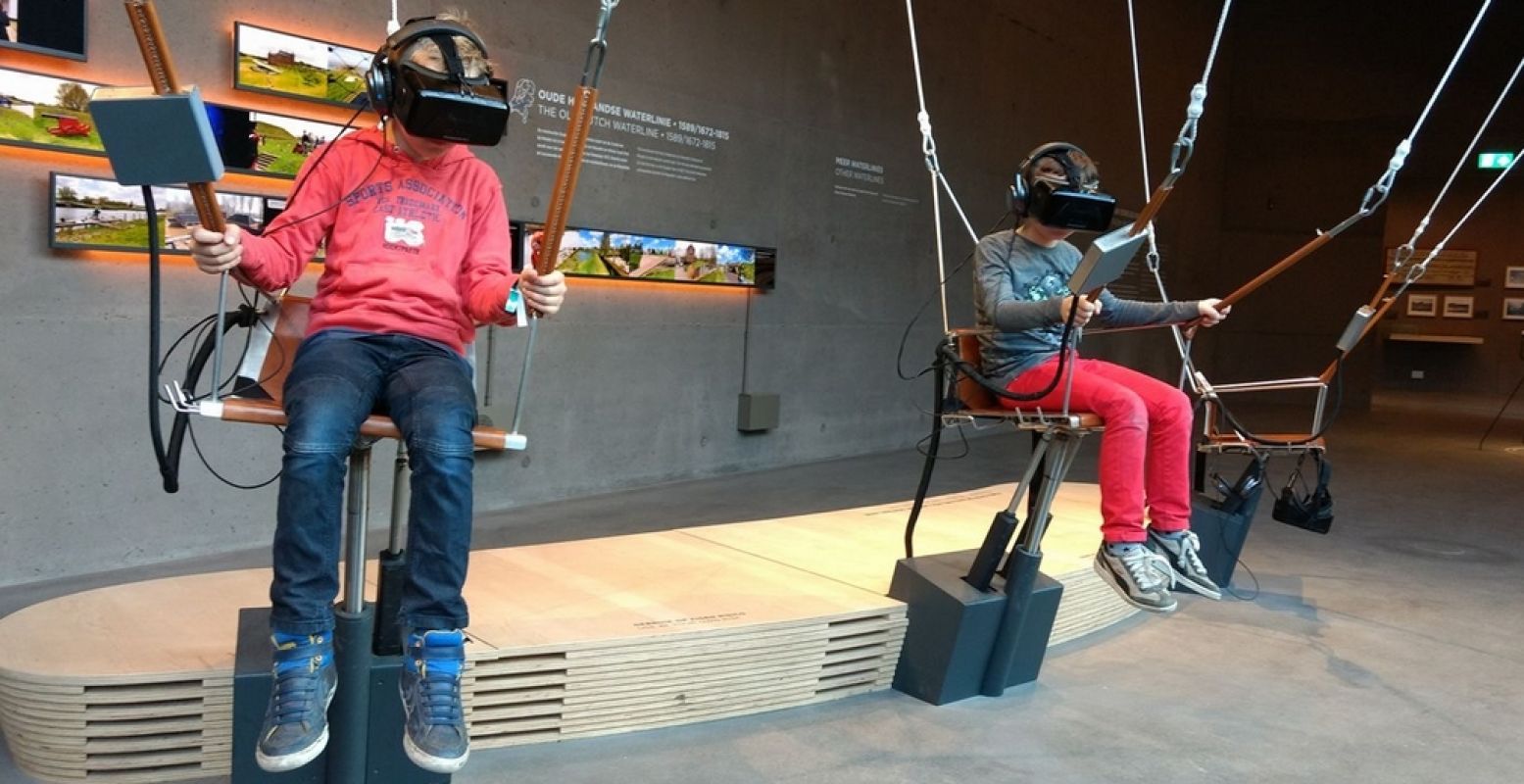 Zweef virtueel over de Nieuwe Hollandse Waterlinie in het Waterliniemuseum. Foto: Waterliniemuseum