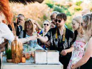 WILDsummer Festival of the Sun In de zomer is de savanne van WILDLANDS nóg levendiger! Foto: WILDLANDS Emmen