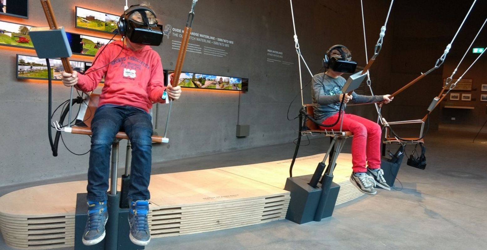 Vlieg virtueel over de hele Hollandse Waterlinie bij het Waterliniemuseum in Fort bij Vechten. Foto: Waterliniemuseum