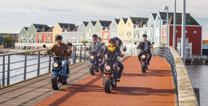 Met zijn allen eropuit. Foto: E-chopper Huren ©