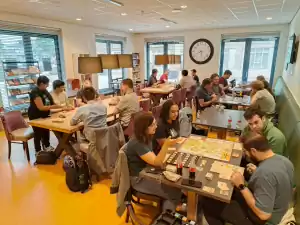 GameMere Almere Start de maand met een gezellige bordspellenavond! Foto: Gamemere Almere