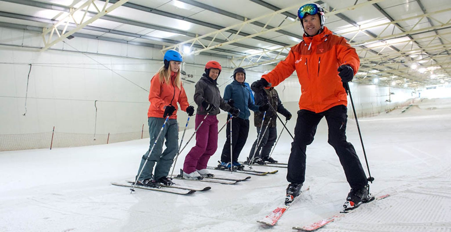 Kom zelf skiën of een skiles volgen in een indoor skihal. Foto: SnowWorld Terneuzen.