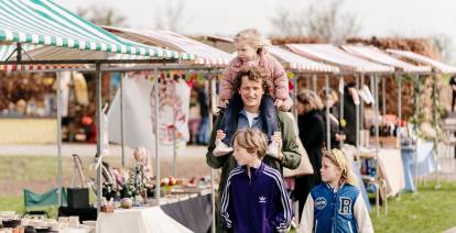 Struin de kasteelmarkt af. Foto: Rijksmuseum Muiderslot