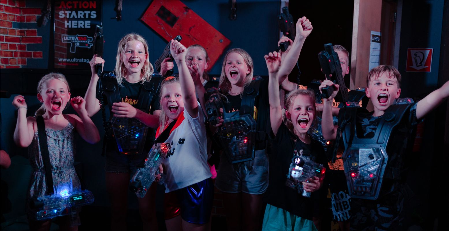 Zin in een actief uitje deze kerstvakantie? Kom jumpen, lasergamen en poolen bij Fun Center! Foto: Fun Center Amstelveen