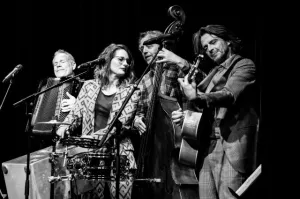 Live muziek: Bakelied Foto geüpload door gebruiker Waterlinie Evenement