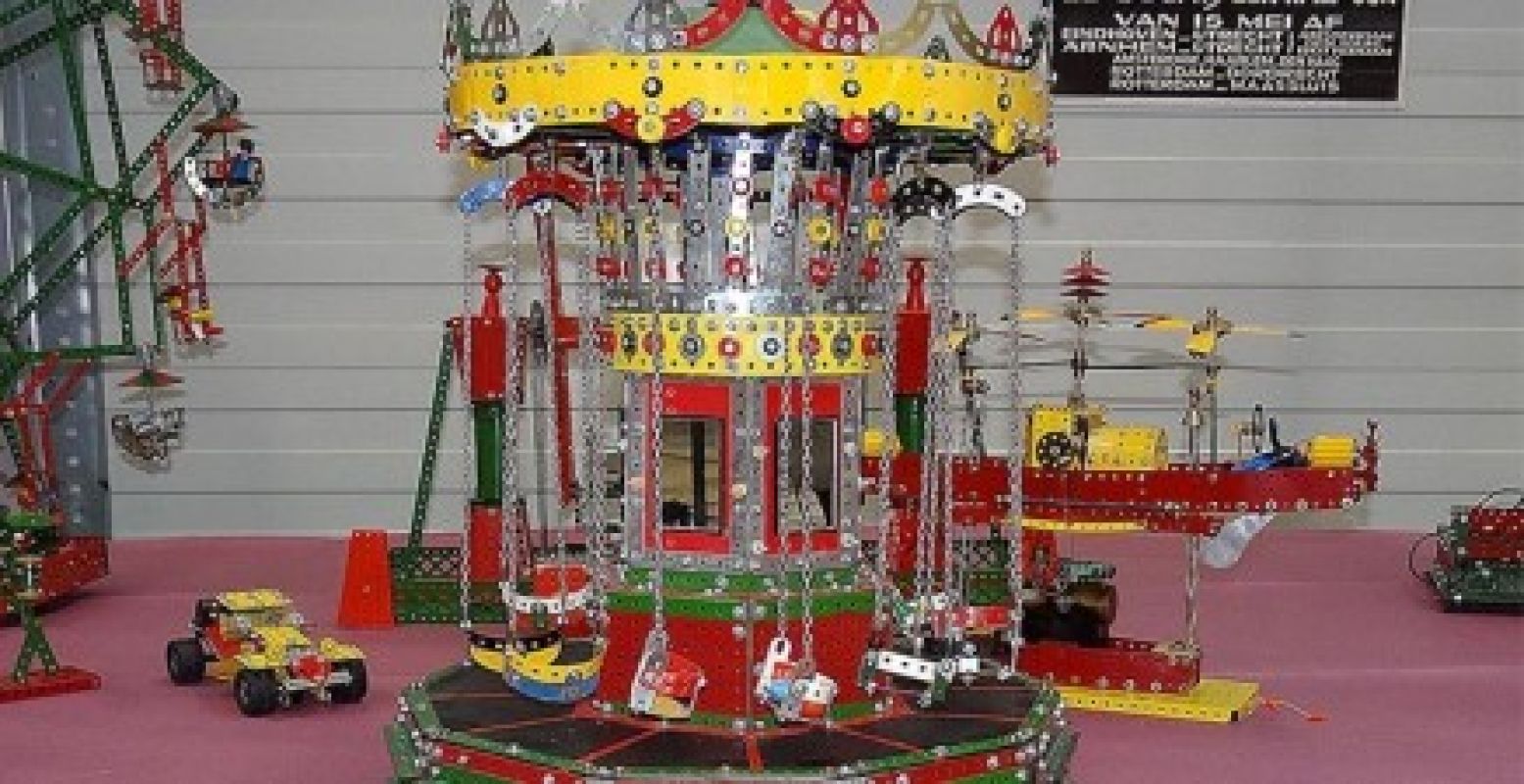 Bekijk de mooiste werken van meccano. Foto: Museum Buurtspoorweg