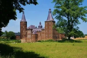 Kletterende zwaarden op Kasteel Hoensbroek