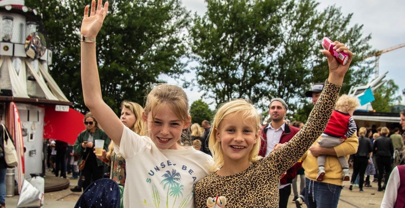 Een vrolijke middag bij het grote zomervakantie circus van Hemeltjelief! Foto: Festival Hemeltjelief!