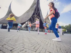 Beleef een betoverend schoolreisje. Foto: Efteling.