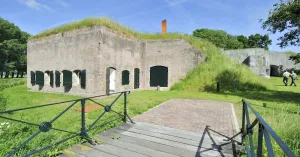 Kijken op Fort Kijkuit Kijken op Fort KijkuitFoto geüpload door gebruiker Natuurmonumenten.