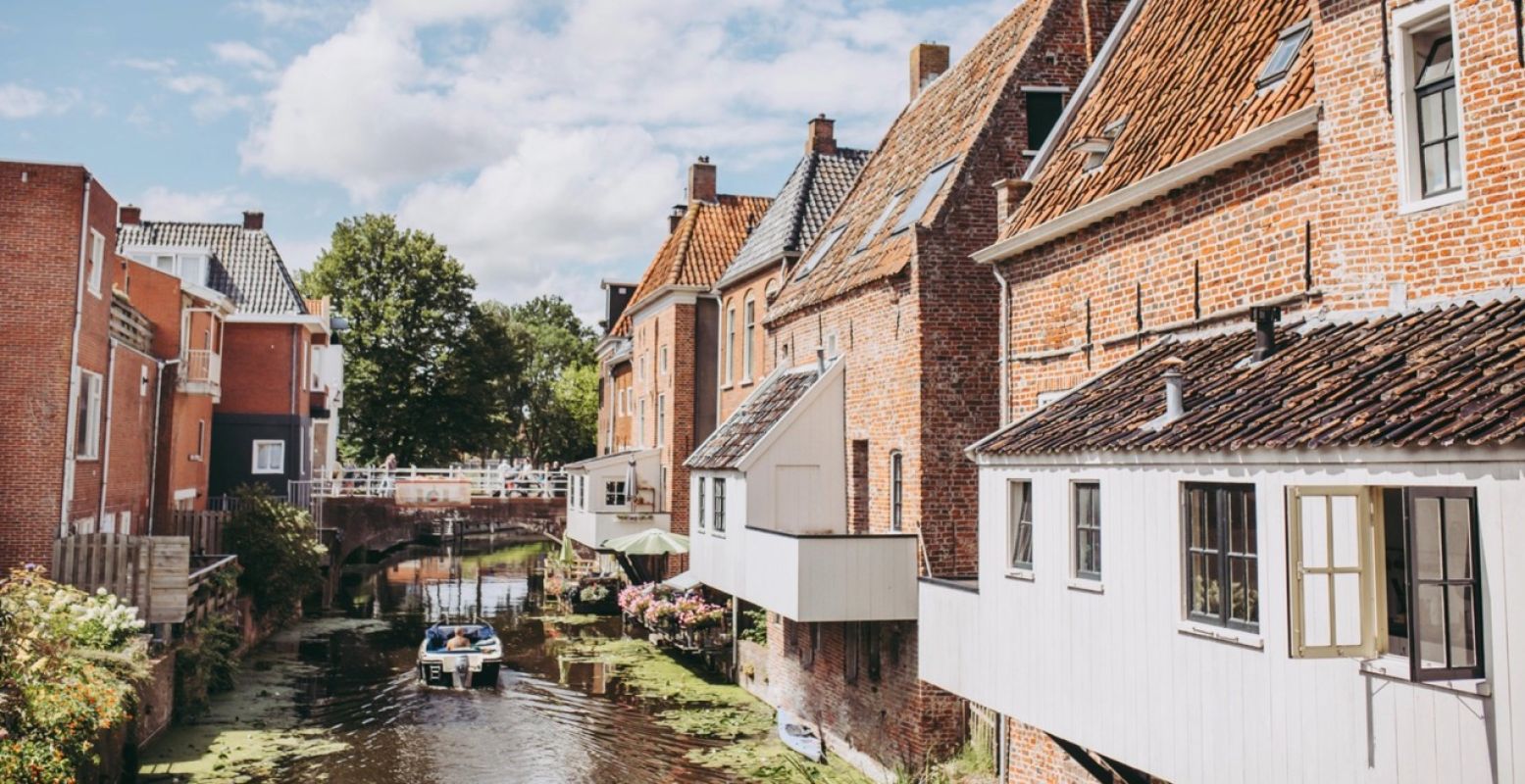 De hangende keukens zijn bijzonder om te zien. Foto: Groningen Marketing © Stella Dekker Fotografie De hangende keukens zijn bijzonder om te zien. Foto: Groningen Marketing © Stella Dekker Fotografie