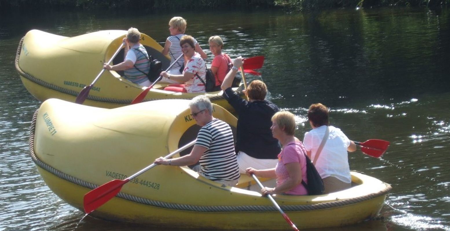 Stap deze zomer in een drijvende klomp. Foto: Vadesto.