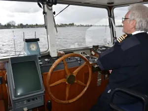 Een kijkje in de kajuit. Foto: Rederij Loosdrecht