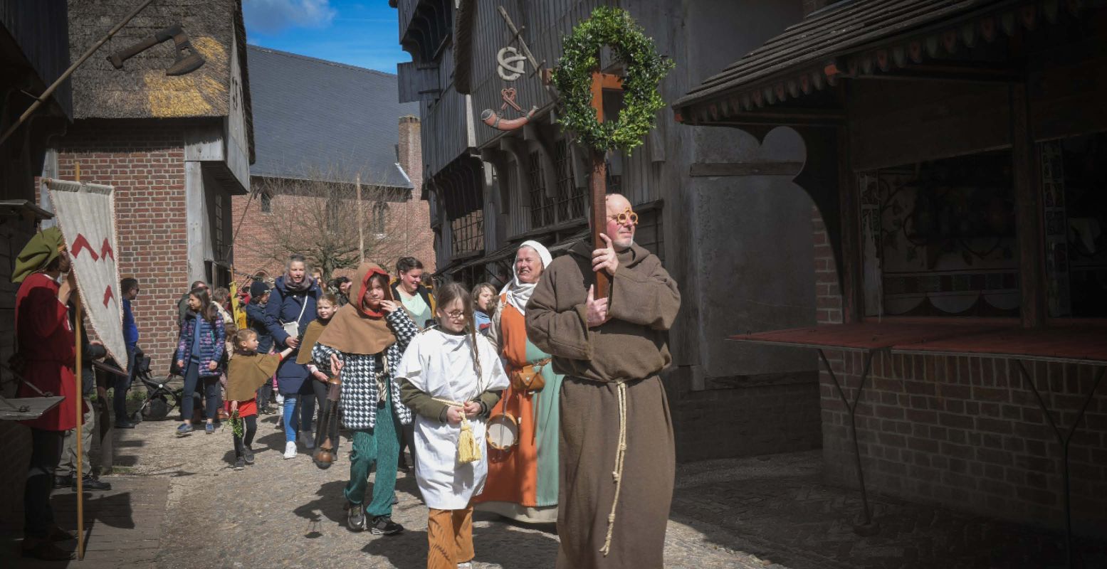 Loop mee in de paasprocessie in Archeon! Foto: Museumpark Archeon