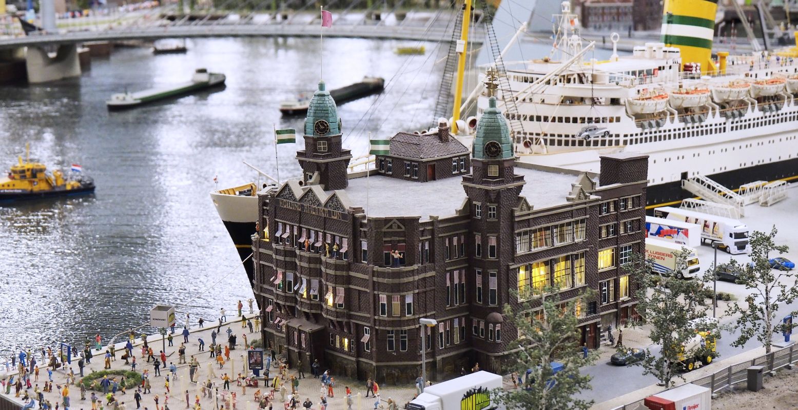 Op Avontuur in Miniatuur. Kom langs en kijk je ogen uit! Foto: MiniWorld Rotterdam Op Avontuur in Miniatuur. Kom langs en kijk je ogen uit! Foto: MiniWorld Rotterdam