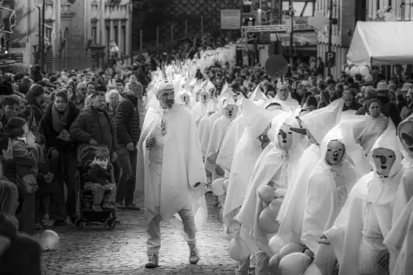 Zie jij wat wij zien? Laetare Stavelot. Fotograaf: Ger Kleynen