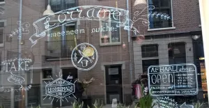7 toffe redenen om een dagje naar Arnhem te gaan In de zijstraatjes kom je unieke winkels tegen. Foto: DagjeWeg.NL