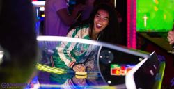 Arcadehallen zijn hot. Een dagje gamen doe je hier