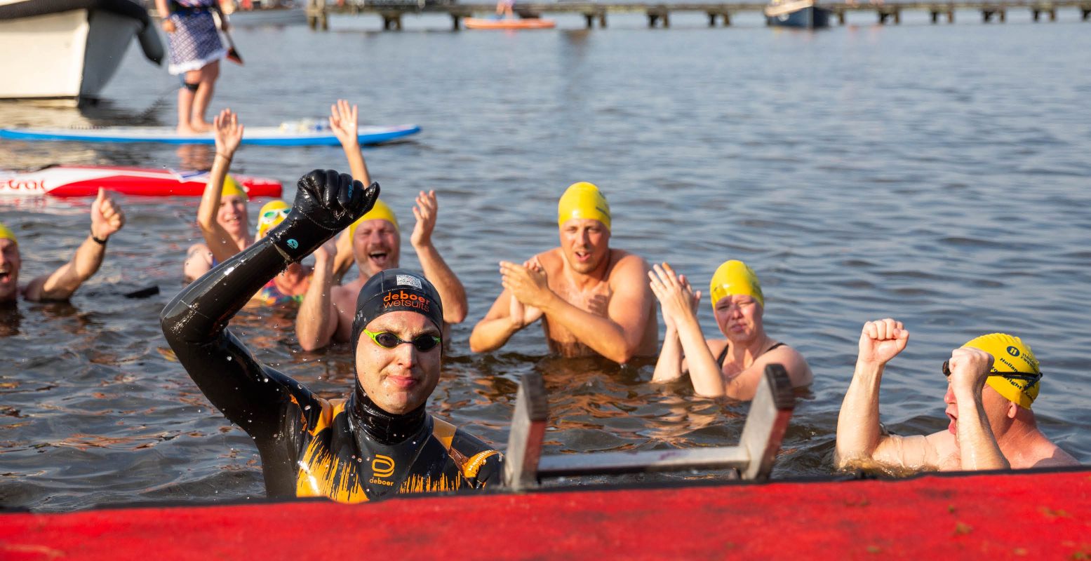 Zwem, fiets of loop met Van der Weijden de Elfstedentriathlon. Foto: Lizanne Ganzevles